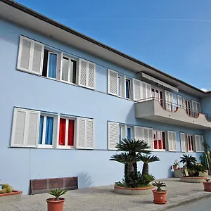  Aparthotel Il Pavone Italy