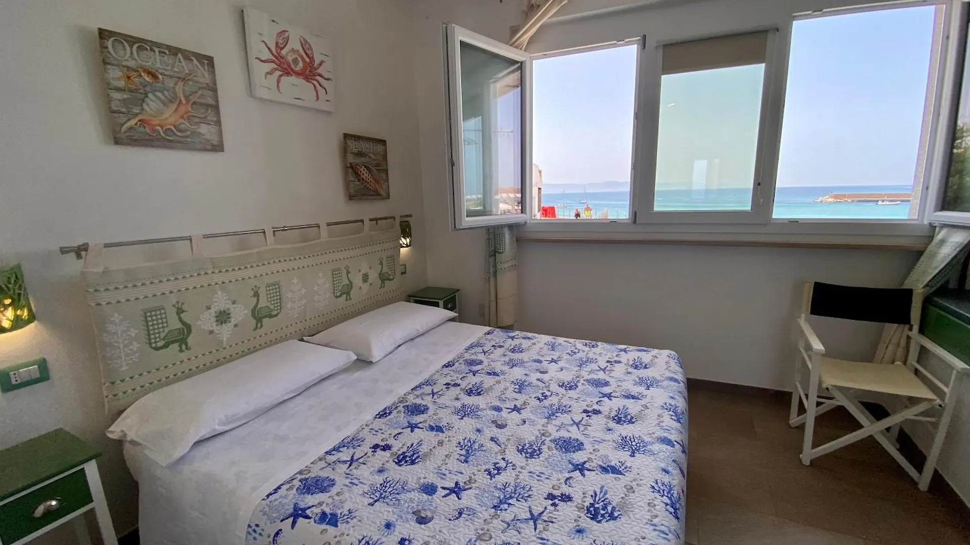 Casetta Al Mare Isola Rossa Bed & Breakfast